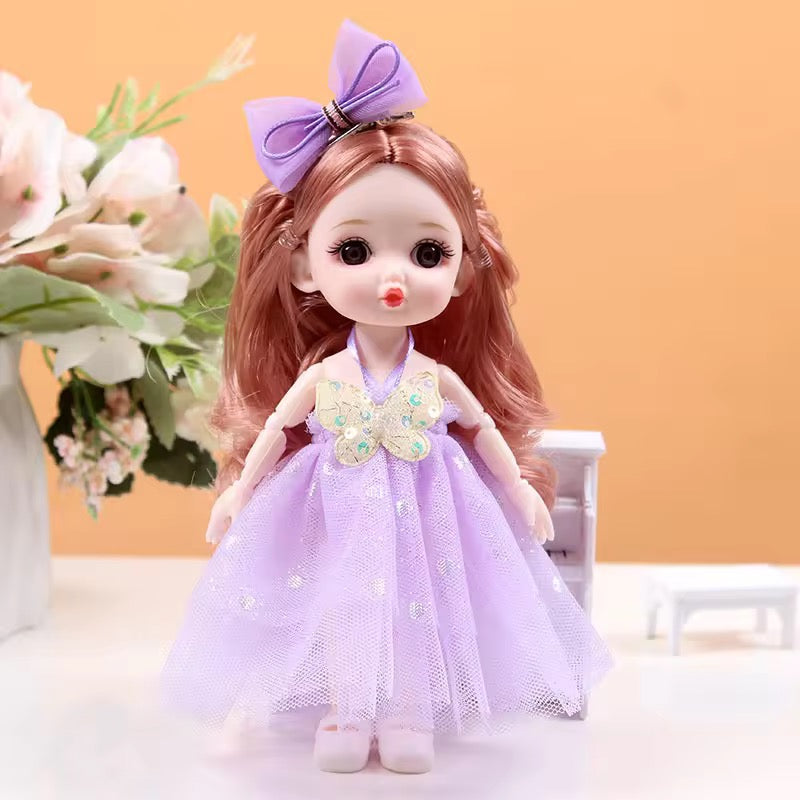 Adorable doll keychain!